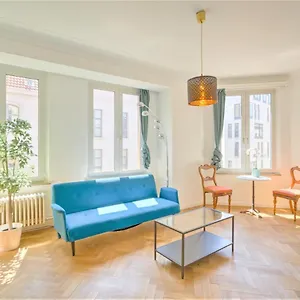 Appartement Cauliflower Lodge. In Heart Of, Antwerpen